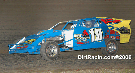 Mike Sorensen of Rochester, Minn., won the USRA Modified feature at Deer Creek Speedway on Saturday, April 15.