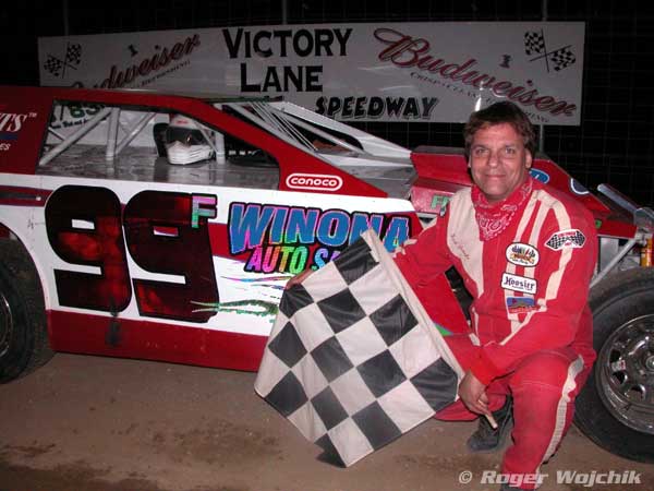 Karl Fenske collected his second USRA Modified feature win in as many weeks by driving fast and focusing on the basics.