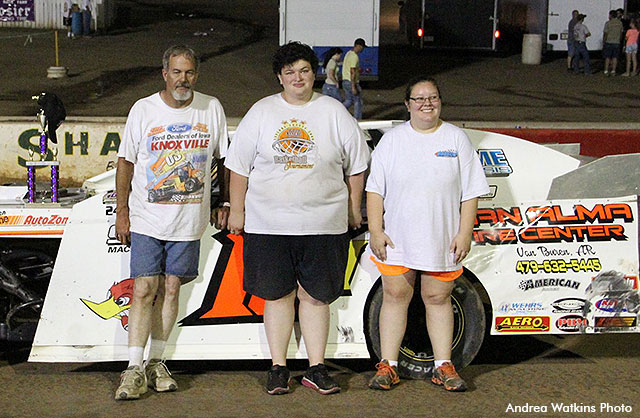 Randy Henson of Alma, Ark., captured the checkers in the USRA Modified main event for his second win of the year.