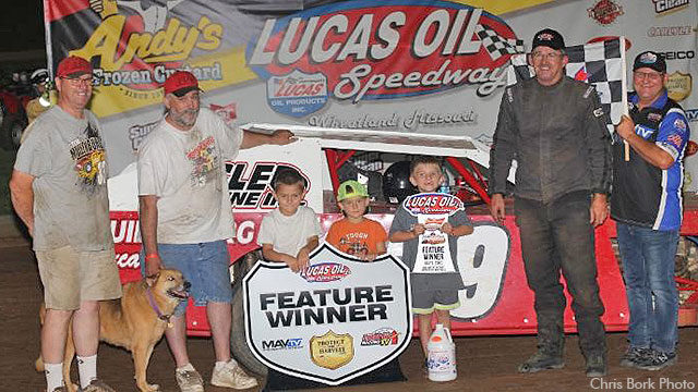 Steve Muilenburg earned his first Out-Pace USRA B-Mod victory of the season Saturday night at Lucas Oil Speedway.